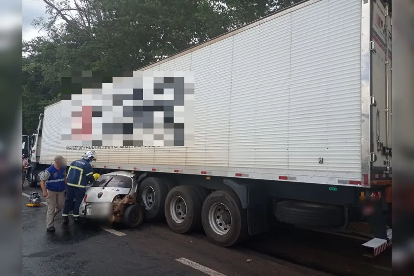 Mulher que morreu em acidente na PR-444 é identificada