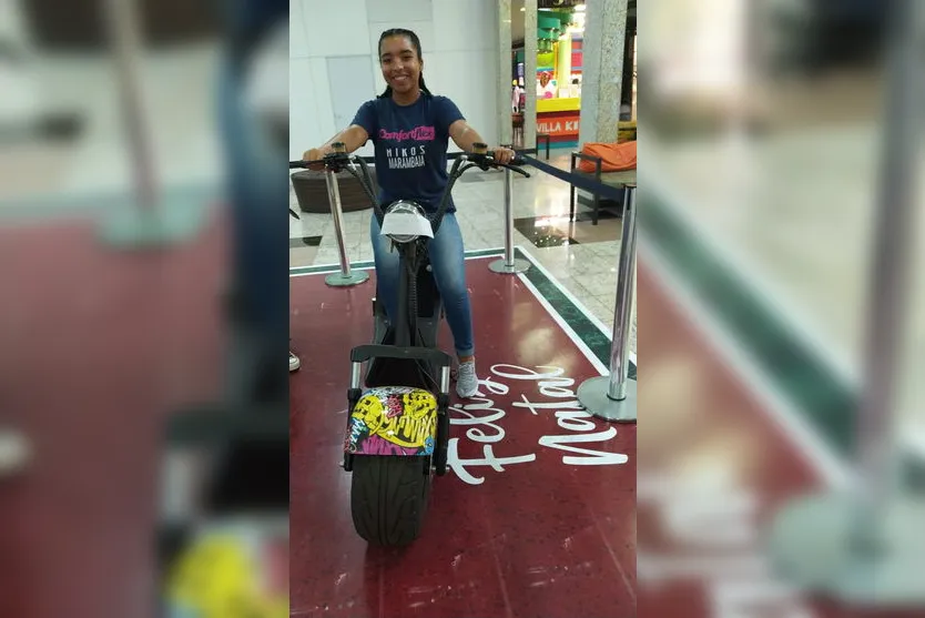 "Natal Encantado": Shopping Centronorte entrega scooters