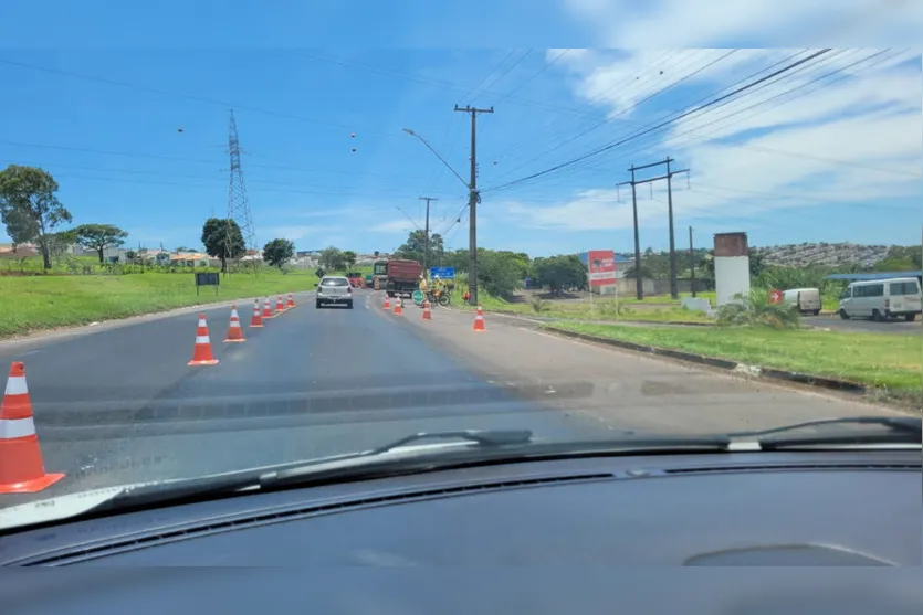 Obras na rodovia geram congestionamento em Apucarana