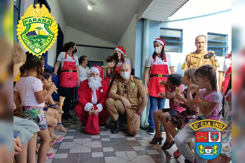 PM faz entrega de brinquedos em comemoração ao natal