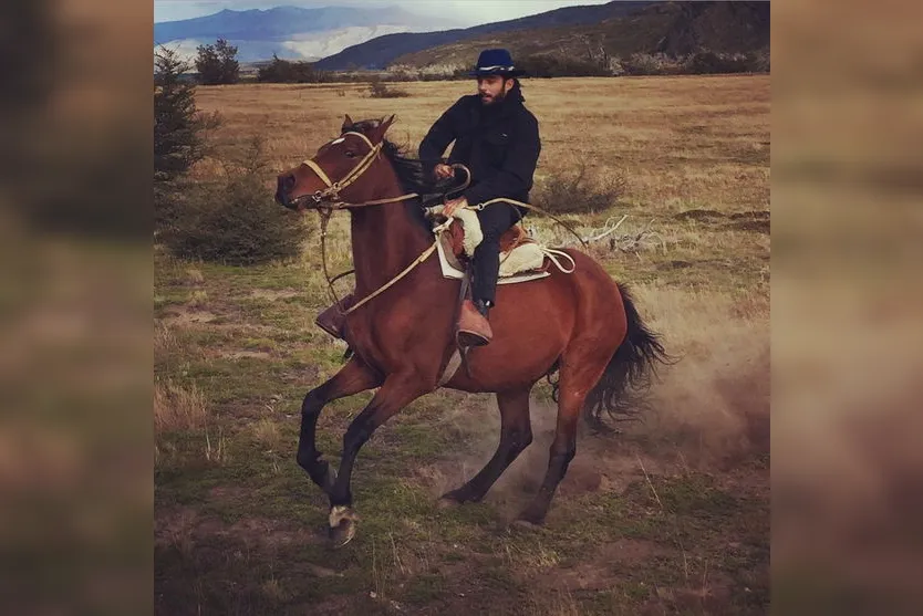 Pedro Scooby é participante do BBB22; conheça o surfista