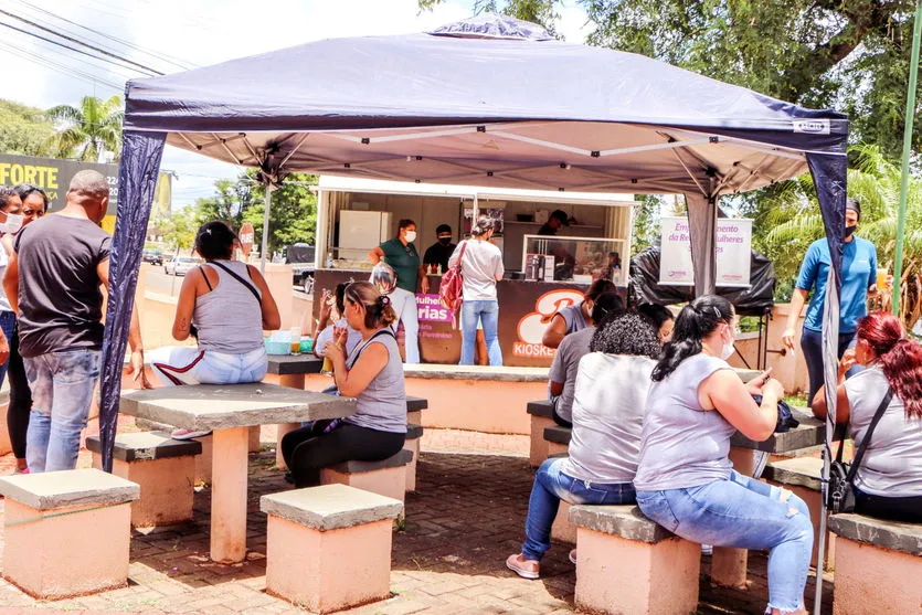 “Praça Mauá” de Apucarana ganha ponto gastronômico