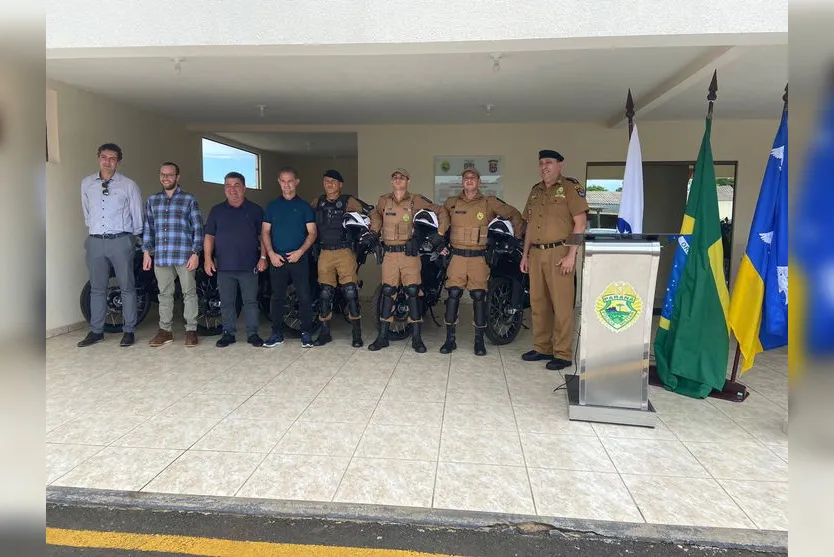 Prefeito participa da entrega de motocicletas para a 7ª CIPM