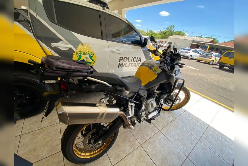 Prefeito participa da entrega de motocicletas para a 7ª CIPM