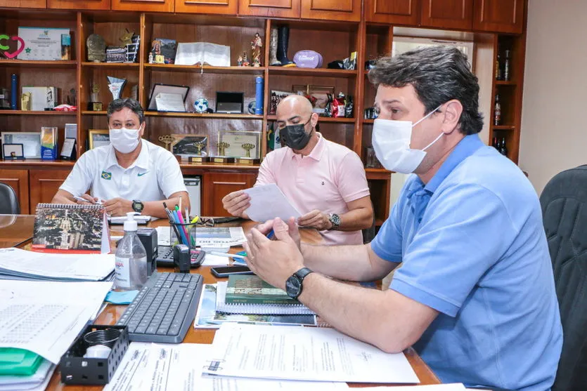 Prefeitura de Apucarana retoma aulas de hidroginástica