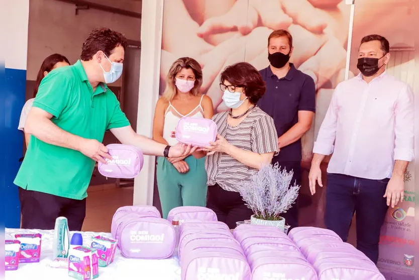Prefeitura distribui gratuitamente kits de higiene íntima