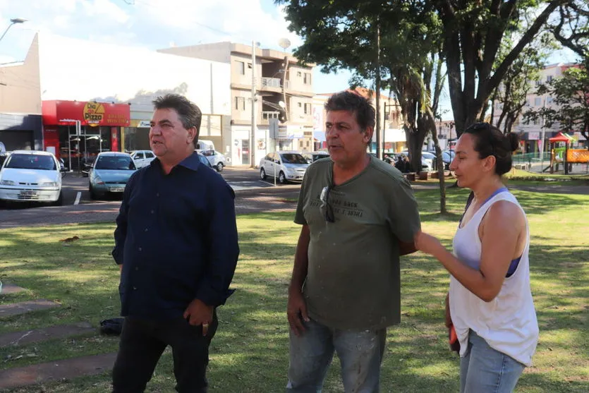 Primeiras esculturas da Praça Mauá são entregues