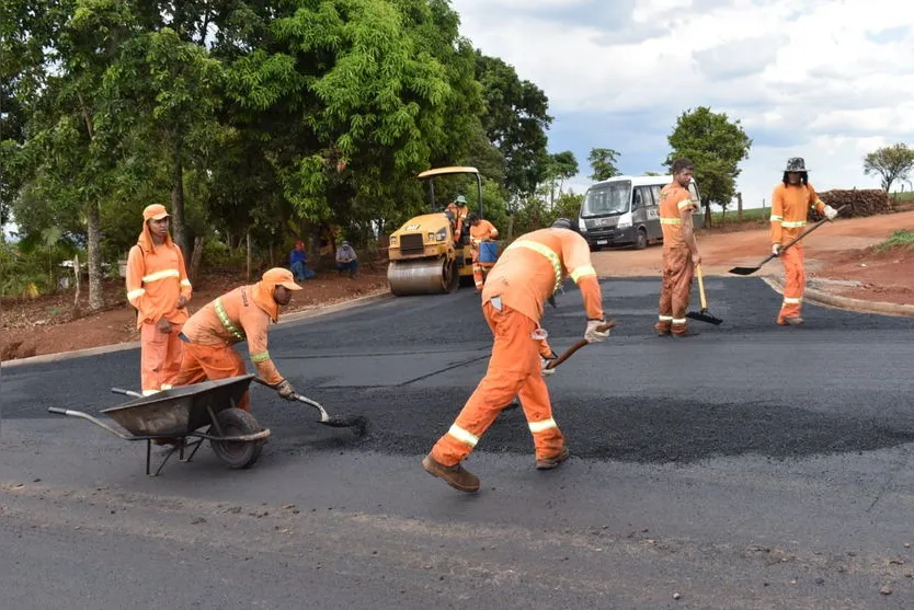 Trecho entre Rio Bom e Apucarana recebe asfalto