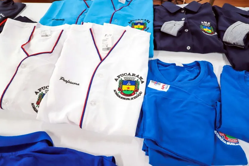 Apucarana apresenta novos uniformes e materiais escolares