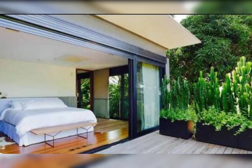 Carolina Dieckmann coloca mansão à venda por R$ 9 mi; veja