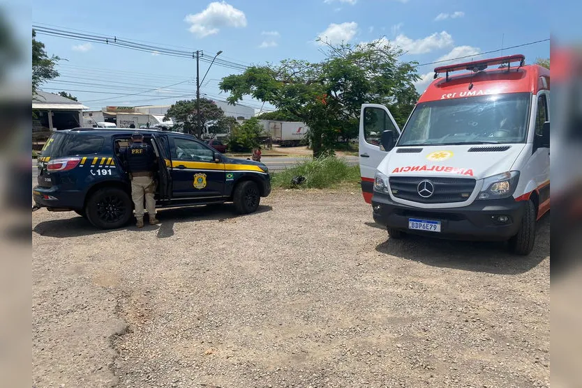 Motociclista fica ferido em colisão com carro na BR-376