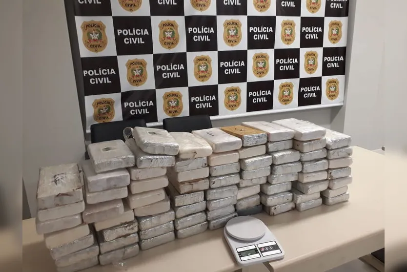 Traficantes acusam policiais por desvio de 800 kg de cocaína