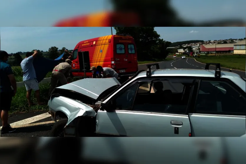 Acidente na PR- 444 mobiliza equipes do Samu e Siate