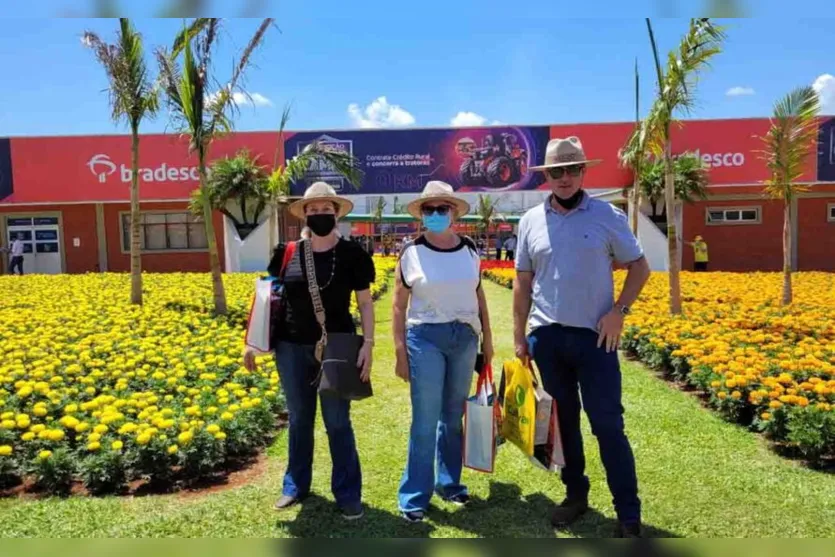 Agricultores de Ivaiporã participam do Show Rural