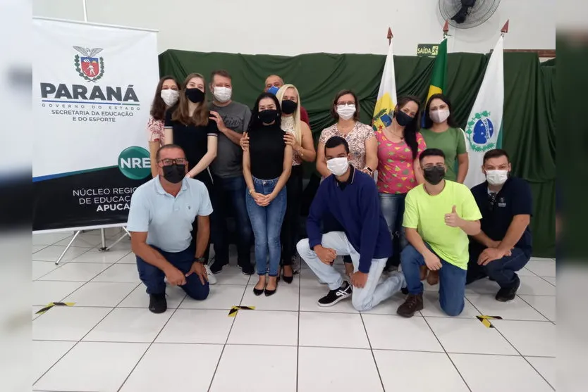 Alunos do NRE embarcam para intercâmbio no Canadá