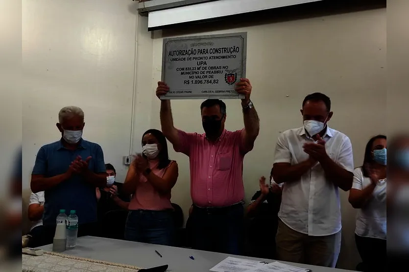 Beto Preto autoriza obras no Oeste e Noroeste do Paraná