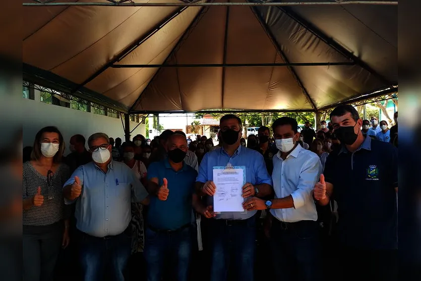 Beto Preto autoriza obras no Oeste e Noroeste do Paraná