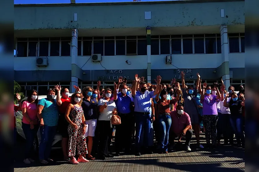 Beto Preto autoriza obras no Oeste e Noroeste do Paraná