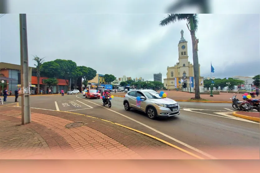 Carreata marca início da Apucarana Liquida; Veja