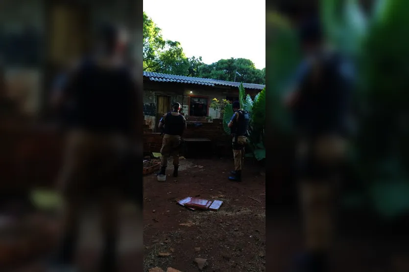 PM Apucarana realiza operação e aborda 37 pessoas