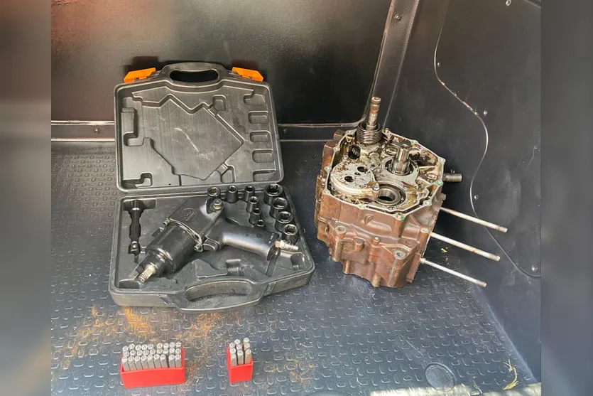 PM de Apucarana encontra peças furtadas em oficina