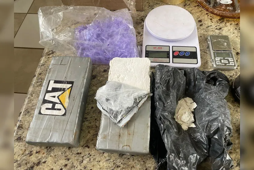Tráfico de drogas: PM de Apucarana apreende cocaína