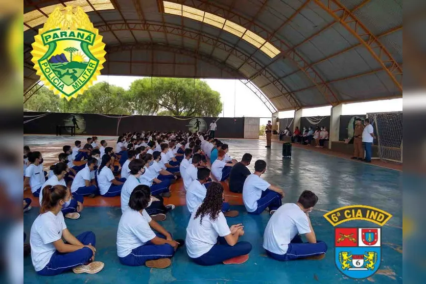 6ª CIPM: Policiais visitam Colégio Cívico-Militar em Faxinal