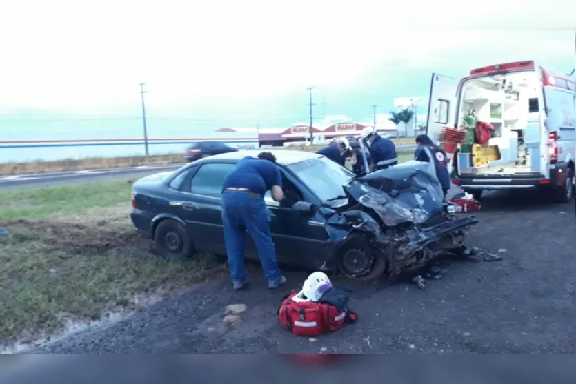 Acidente em Jandaia do Sul deixa duas pessoas feridas