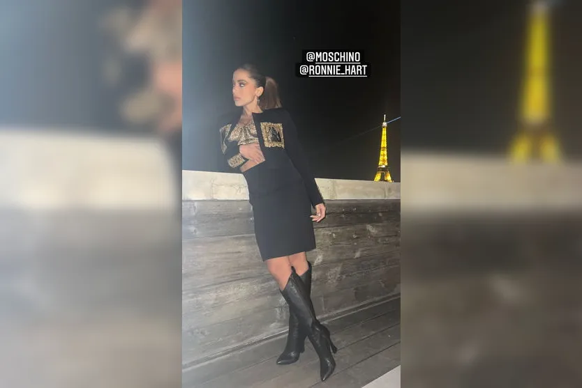 Anitta chama atenção ao usar look recortado no bumbum