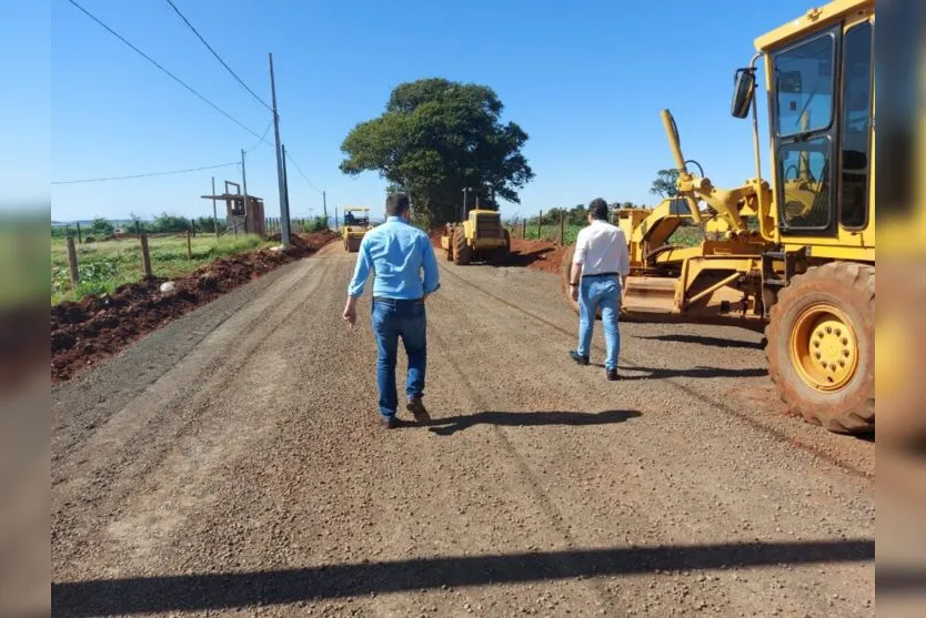 Apucarana inicia nova etapa de pavimentação em área rural