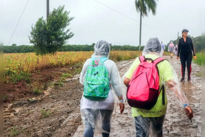 Apucarana realiza caminhada da “Estrada do Bilote”