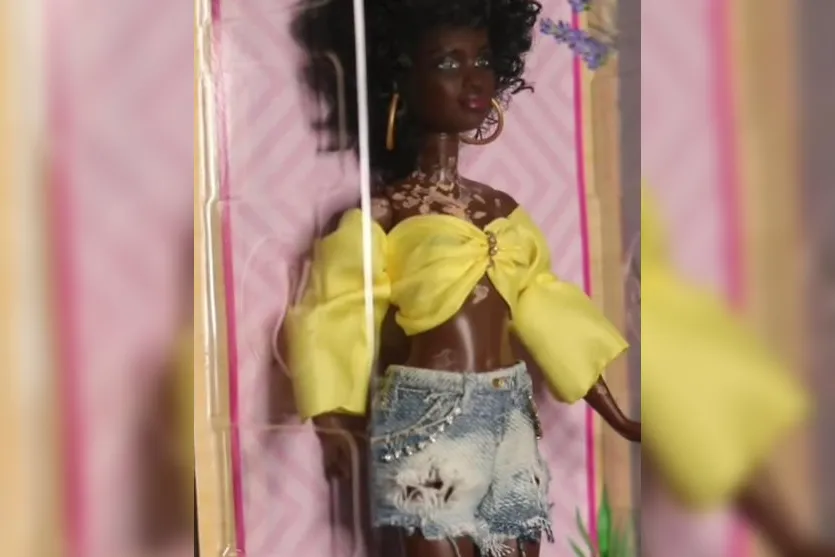 BBB22: artista plástico cria boneca inspirada em Natália