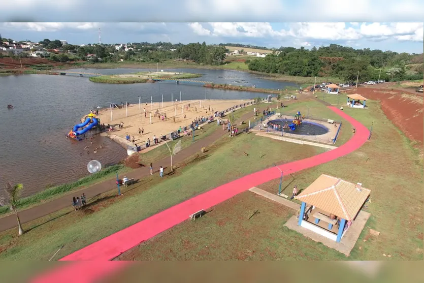 Faxinal inaugura Lago Saracura com show de Luan Santana