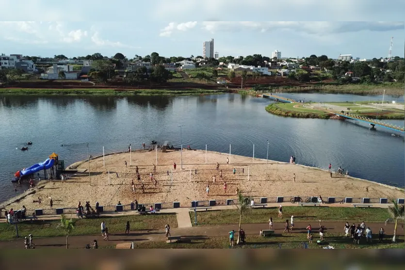 Faxinal inaugura Lago Saracura com show de Luan Santana