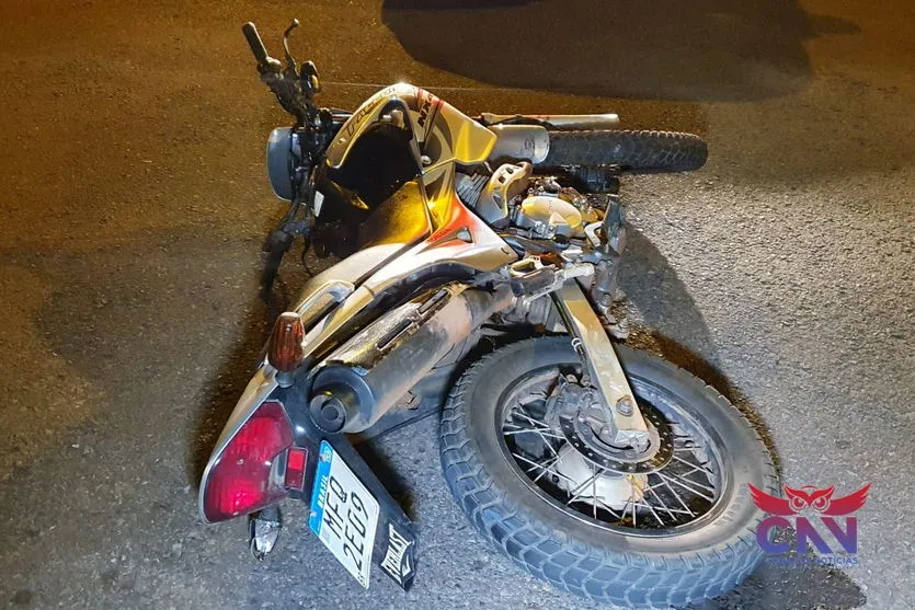 Motociclista fica ferido em batida com carro em Maringá