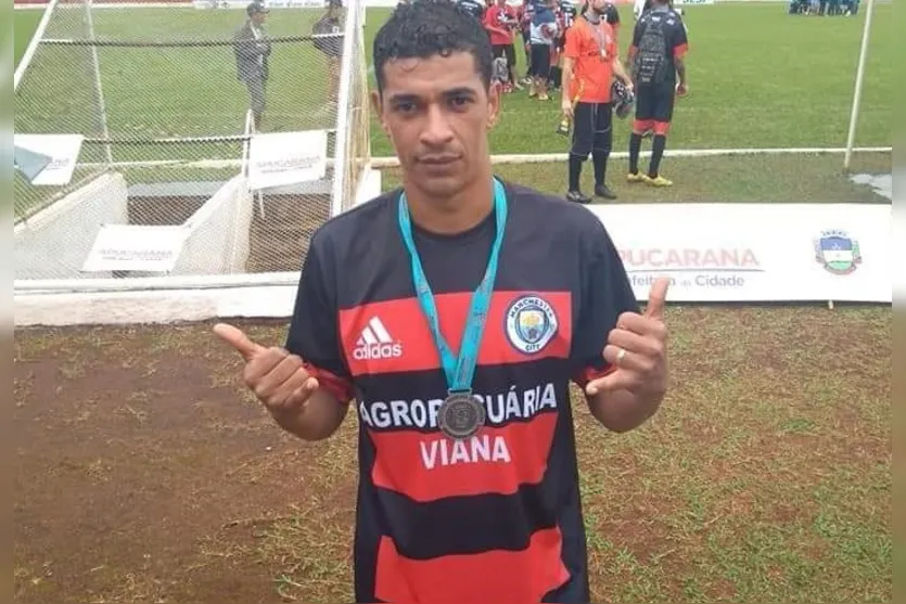  Paulo Roberto Neves da Silva, de 34 anos, que faleceu a caminho do hospital 