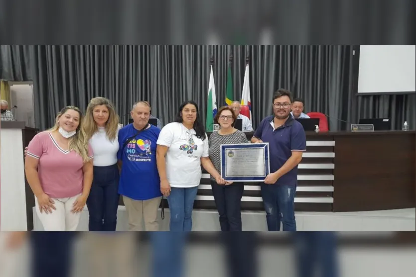 AMAA recebe Moção de Aplausos na Câmara de Apucarana