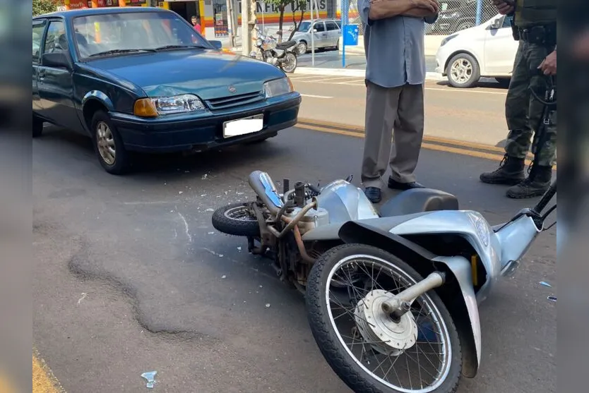 Acidente no centro de Apucarana deixa homem ferido