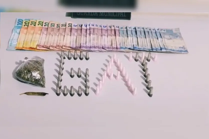 Casal é preso por tráfico de drogas em Arapongas