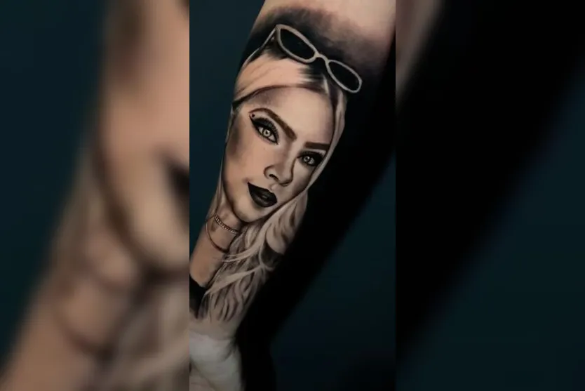 'Chocada', diz Jade Picon ao ver tatuagem de fã