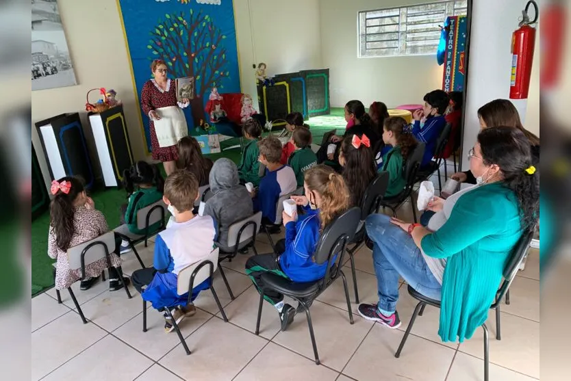 Cultura de Ivaiporã estimula leitura na Semana do Livro