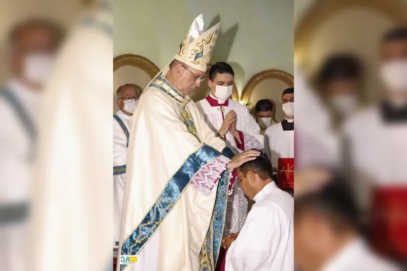 Diocese de Apucarana ordena 18 novos Diáconos Permanentes