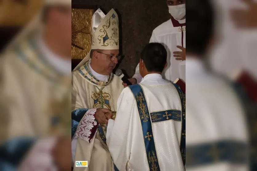 Diocese de Apucarana ordena 18 novos Diáconos Permanentes