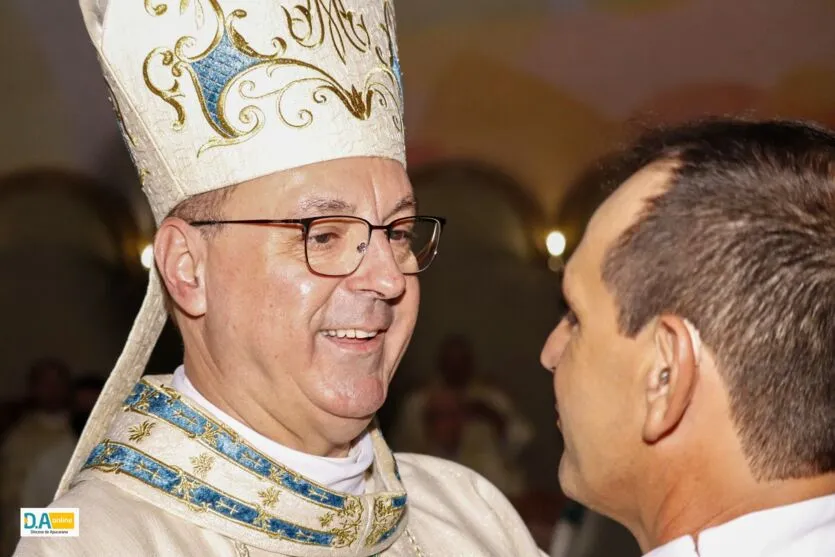 Diocese de Apucarana ordena 18 novos Diáconos Permanentes