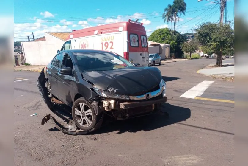 Mãe e filha ficam feridas durante acidente em Apucarana