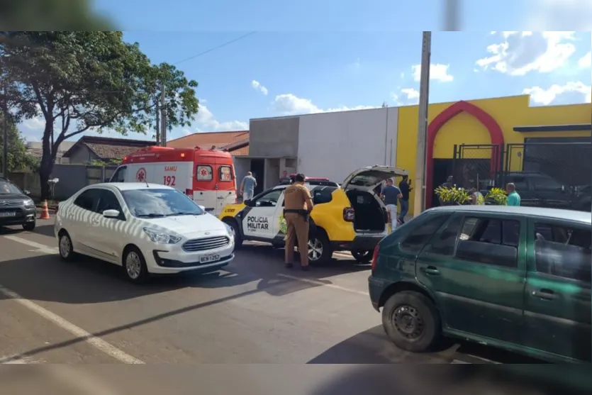 Motorista passa mal e invade comércio em Arapongas; veja