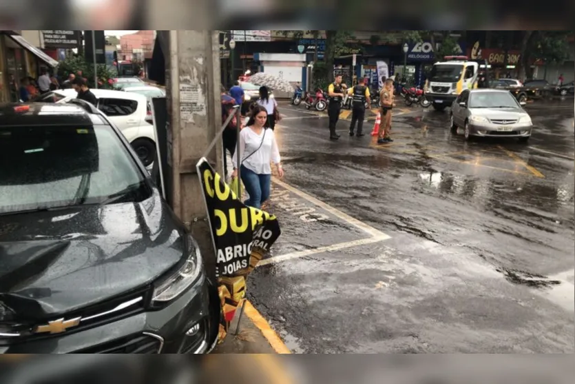 Motorista passa mal e provoca acidente na região central