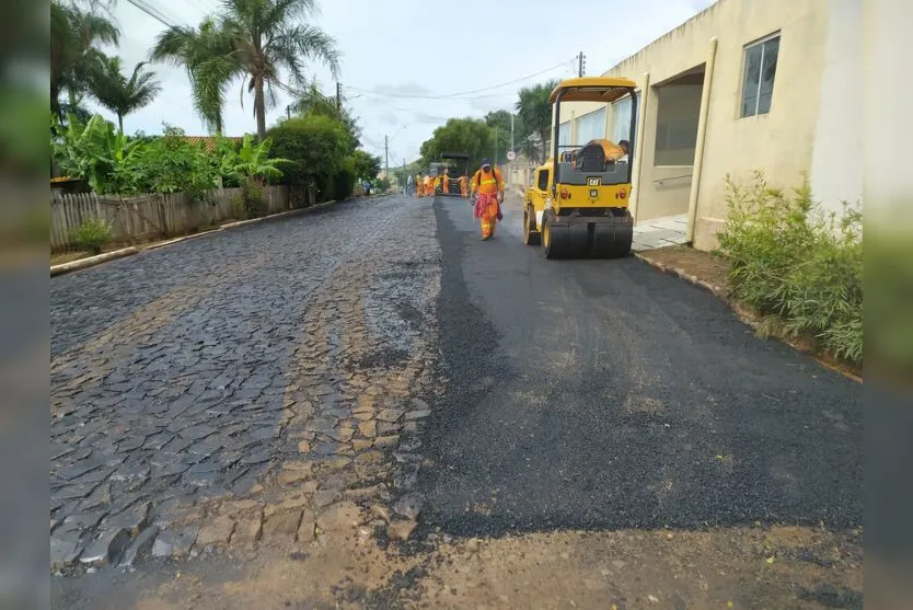 Rio Branco do Ivaí realiza melhorias em ruas