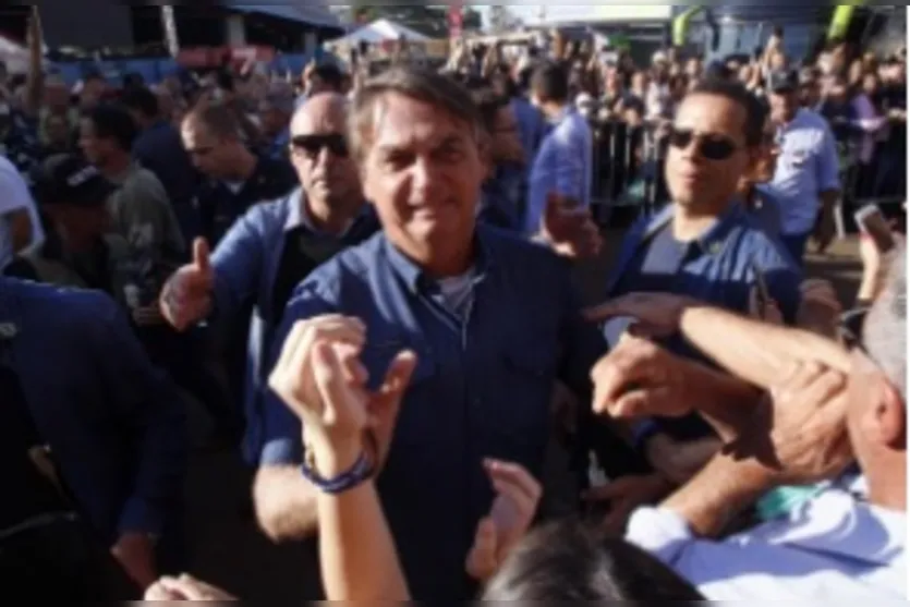 Em Maringá, Bolsonaro faz discurso minimizando inflação