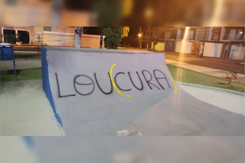 Enfermeira é detida após pichar pista de skate em Apucarana